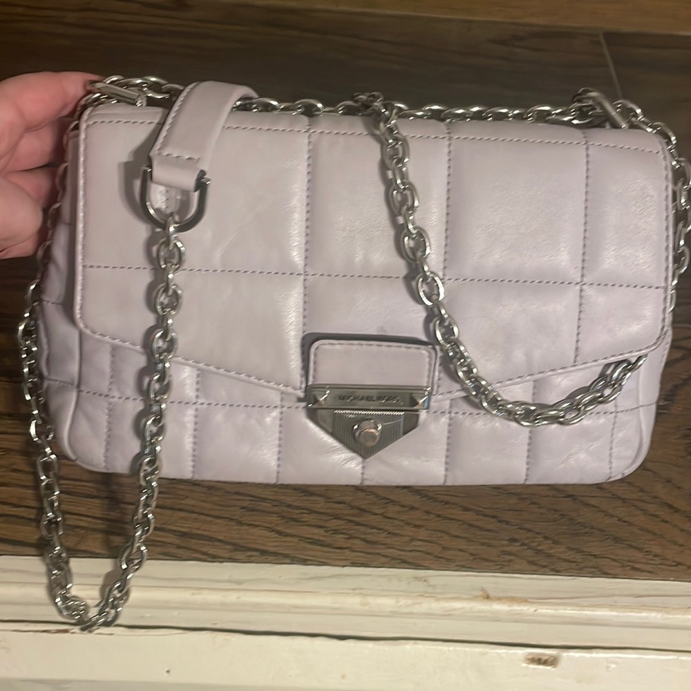 Michael Kors Purse!! Ok condition.
